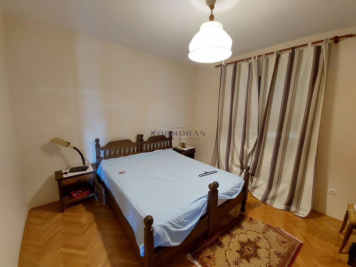 Hiša z velikim potencialom v bližini Buja
